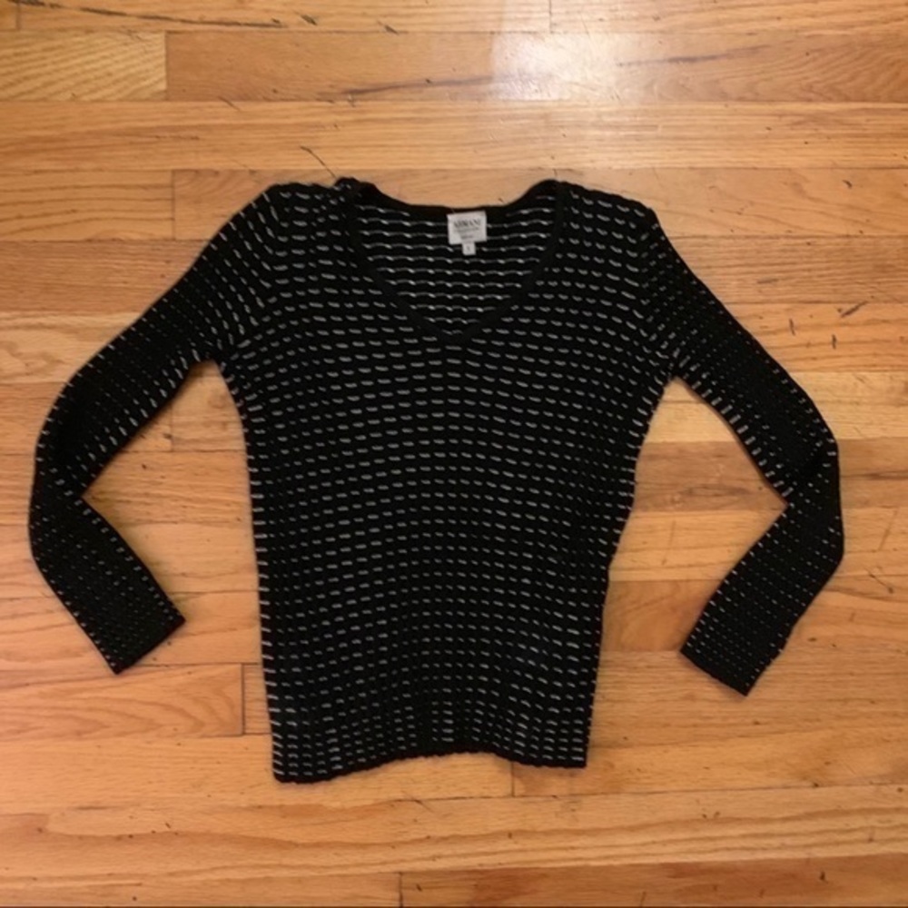 Beautiful Armani sweater!